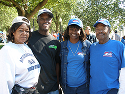 APWU Secretary-Treasurer Liz Powell, Chicago Local member Keith Richardson, Assistant Clerk Craft Director Pat Williams, and her husband, Robert.