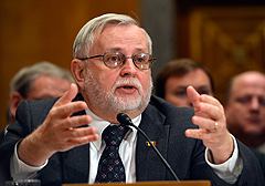 “The time for action is now,” APWU President Cliff Guffey told the U.S. Senate panel.