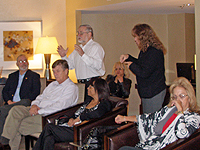APWU President Cliff Guffey briefs the union's Rank and File Bargaining Advisory Committee on the status of contract negotations.  APWU President Cliff Guffey briefs the union's Rank and File Bargaining Advisory Committee on the status of contract negotations.
