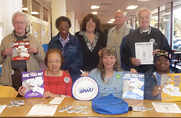 APWU retirees worked the union sign up table at the San Francisco P&DC on July 21. APWU retirees worked the union sign up table at the San Francisco P&DC on July 21.