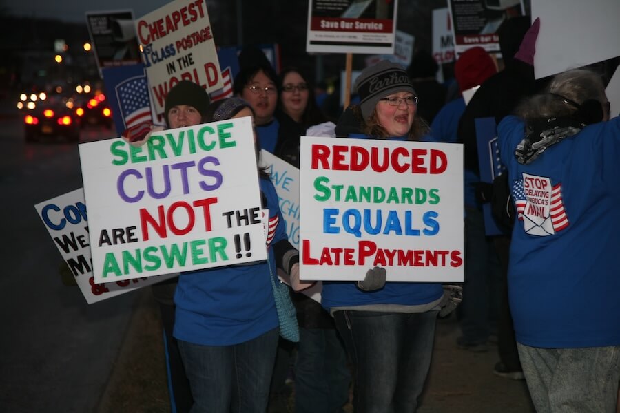 Arbitrator Rejects APWU Challenges to Roof Maintenance's image
