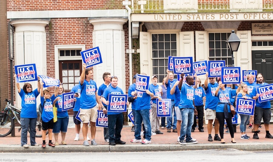 New Yorkers Petition for Postal Banking's image