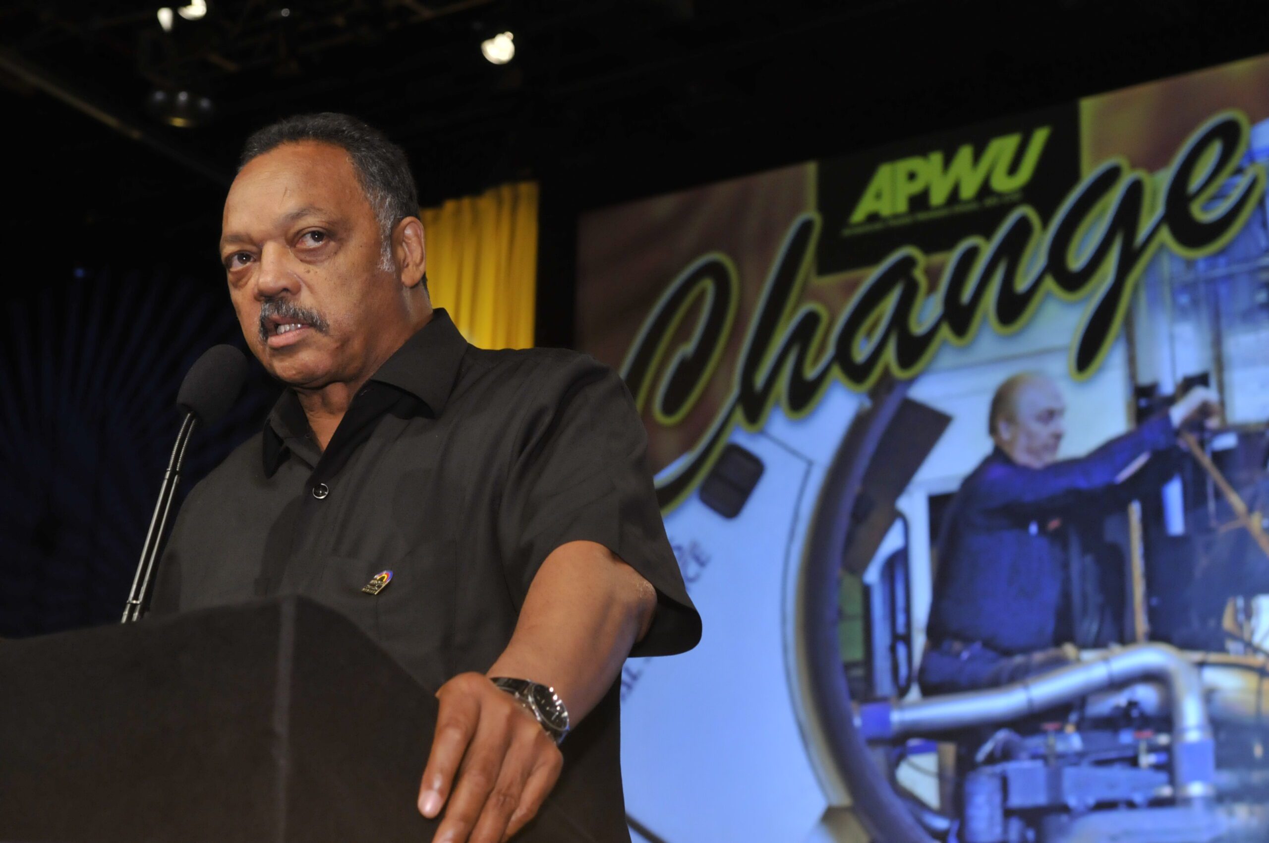 Rev. Jackson speaking at the APWU National Convention